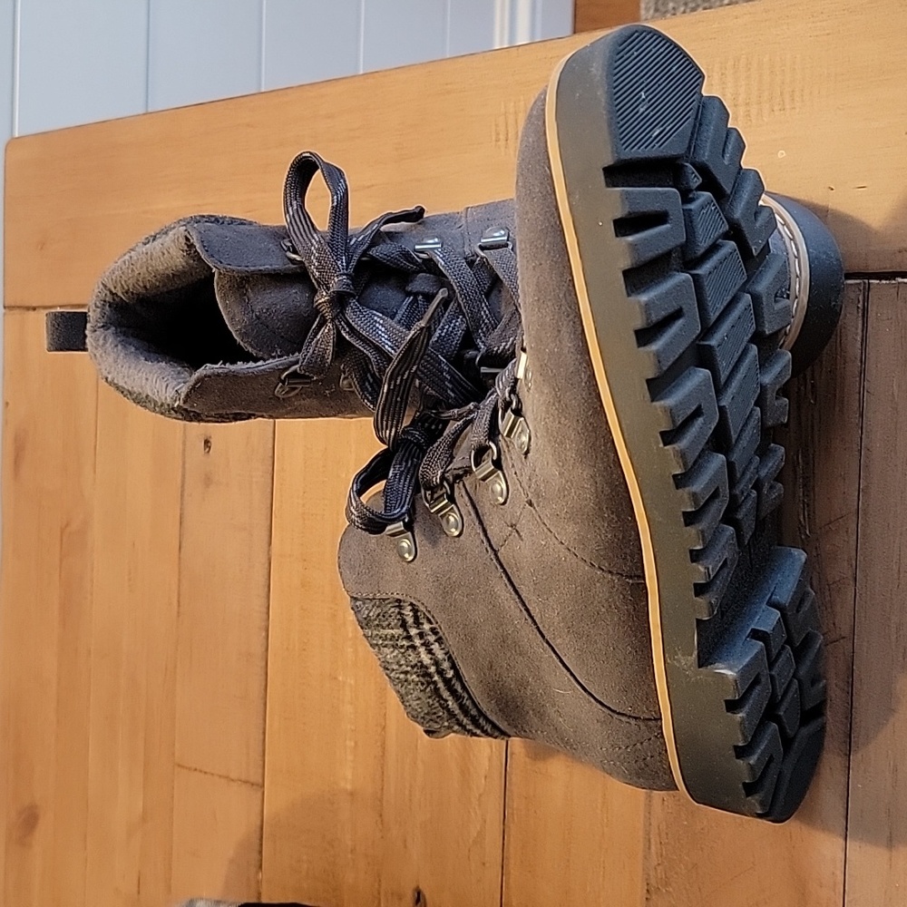 Sonoma Boots